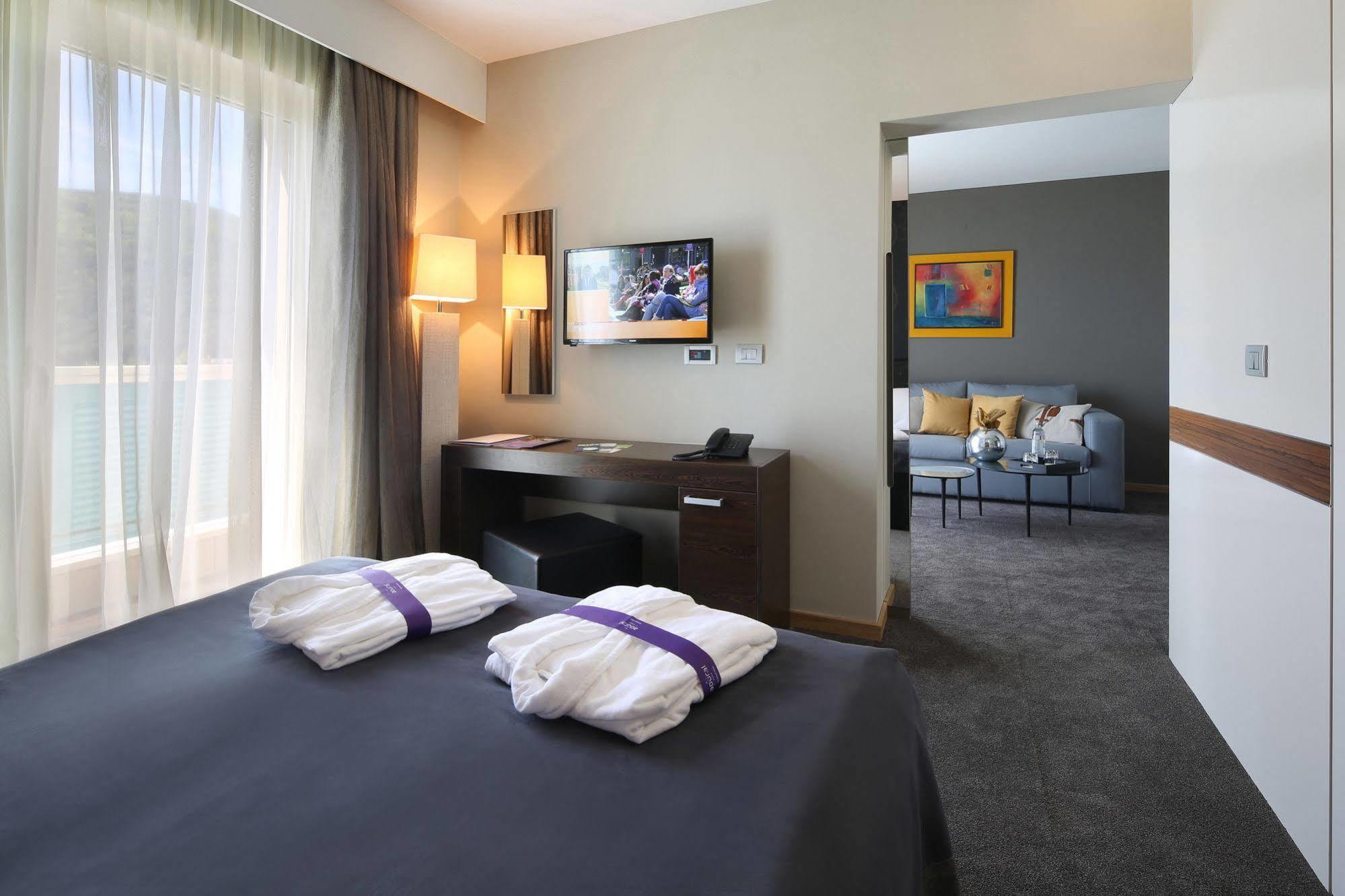ראבץ Boutique Hotel Adoral מראה חיצוני תמונה